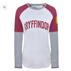 The Wizarding World of Harry Potter Universal Studios Gryffindor Raglan Shirt S